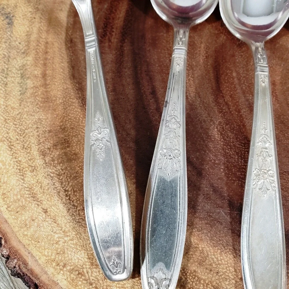 Antique Rare Six Spoons -‎ 1847 Rogers Brothers America's Finest Silverplate  IS